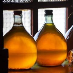 Настоящая медовуха – рецепты без дрожжей Медовуха приготовление в домашних условиях из старого